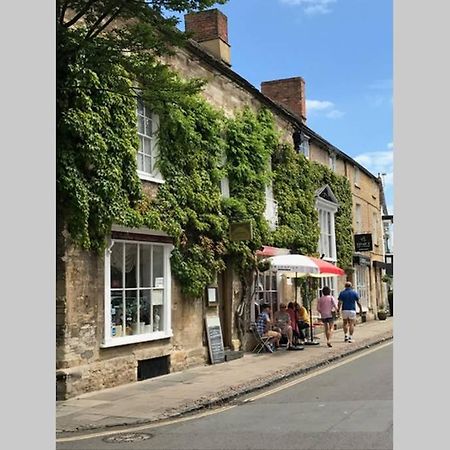 Oxfordshire Living - The Bowler Hat Cottage - Woodstock Exterior foto